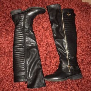Moto boots
